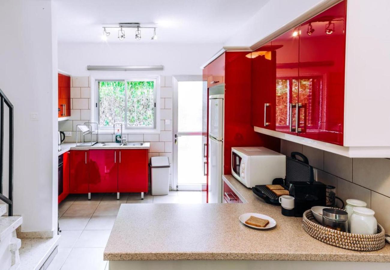 דירות H&O Royal Townhouse In Center Paphos מראה חיצוני תמונה
